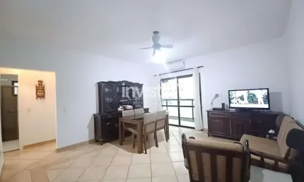 Apartamento com 2 dormitórios + dependência completa em prédio frente mar
