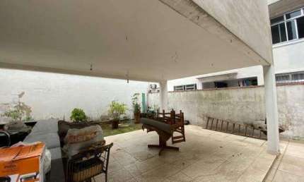 Casa com 5 quartos para alugar no Embaré, Santos 