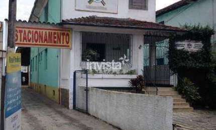 Terreno, com aproximadamente 638m², localizado no bairro do Gonzaga em Santos/SP.