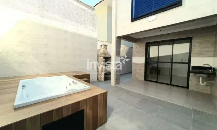 SOBRADO GEMINADO COM 3 DORMITÓRIOS, JACUZZI E CHURRASQUEIRA NO BOQUEIRÃO