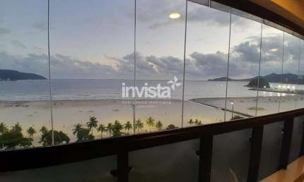 Apartamento frente mar de 4 dormitórios send 1 suíte master + Dependência completa em Santos na Pompéia.