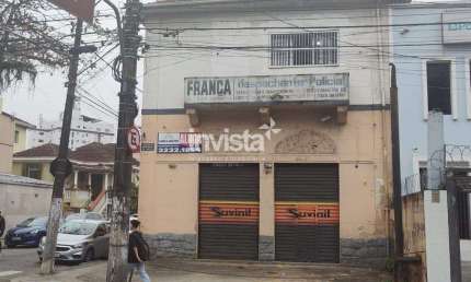 Loja/Ponto Comercial de Esquina com Estacionamento no Canal 2 em Santos