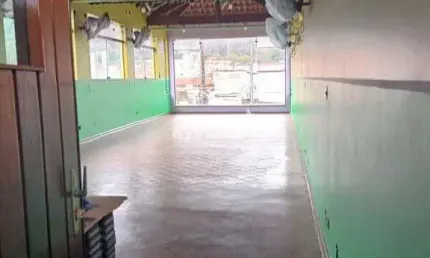 Ponto comercial para alugar no Chico de Paula, Santos 