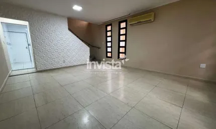 Casa com 3 quartos à venda no Marapé, Santos 