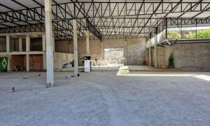 Galpão com 1700 m² para Alugar na Vila Mathias em Santos