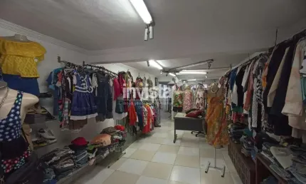 Loja para alugar em rua comercial no bairro do embaré em santos