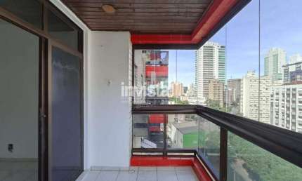 Apartamento 2 Dormitórios com dependência e VARANDA para Alugar na PONTA DA PRAIA em Santos