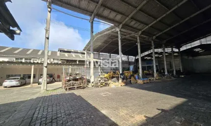 Barracão / Galpão / Depósito à venda no Macuco, Santos 