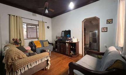 Casa com 3 quartos à venda no Marapé, Santos 