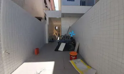 Casa com 3 quartos à venda no Embaré, Santos 