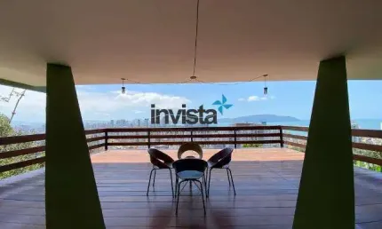 Casa com 3 quartos à venda no Marapé, Santos 