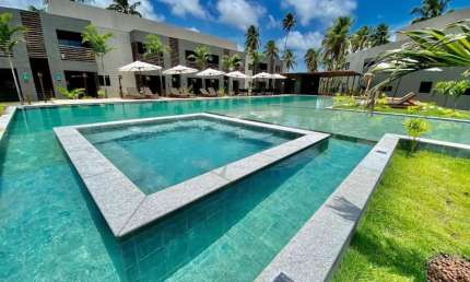 VILLAS MANATEE - Apto Studio com 36,50m² na Praia do Patacho