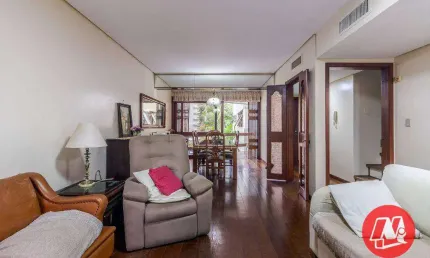 Cobertura no bairro petrópolis, 3 dormitórios, suite. vagas e piscina. ,