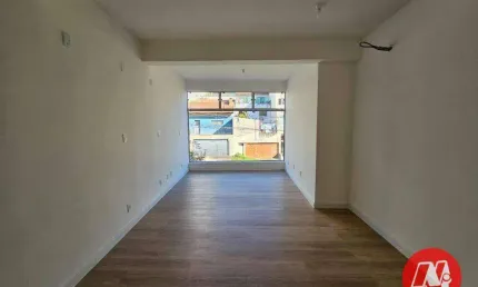 Sala comercial com 1 sala para alugar no Rio Branco, Porto Alegre 