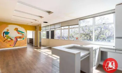 Aluga-se Sobreloja com 156 m²  no Bairro Rio Branco - Porto Alegre/RS