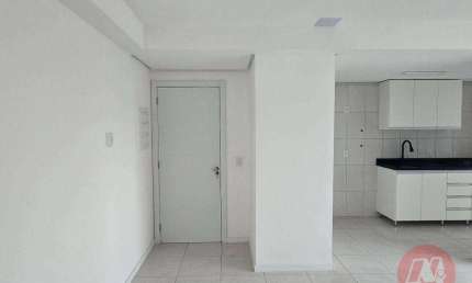 Apartamento com 3 dormitórios para alugar, 74 m² por R$ 3.402,00/mês - Partenon - Porto Alegre/RS