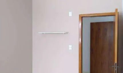 45m² no Rio Branco - Sala comercial com banheiro, interfone - Prédio com Portaria