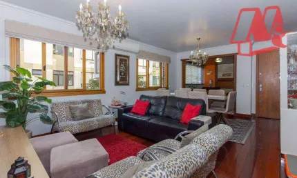 Apartamento de 130 m² ,3 quartos, suite, sacada,e vagas