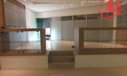 Loja, 115 m² - venda por R$ 695.000,00 ou aluguel por R$ 4.957,44/mês - Rio Branco - Porto Alegre/RS