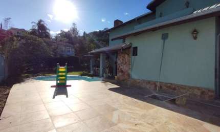 Casa em Condomínio para Venda em Santana de Parnaíba, Alphaville, 4 dormitórios, 2 suítes, 4 banheiros, 4 vagas