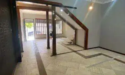 Casa para Venda em Sorocaba, Jardim Faculdade, 3 dormitórios, 4 banheiros, 2 vagas