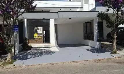Casa em Condomínio para Venda em Sorocaba, Horto Florestal, 3 dormitórios, 1 suíte, 2 banheiros, 1 vaga