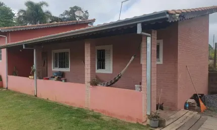 Chácara para Venda em Piedade, --, 1 dormitório, 2 banheiros