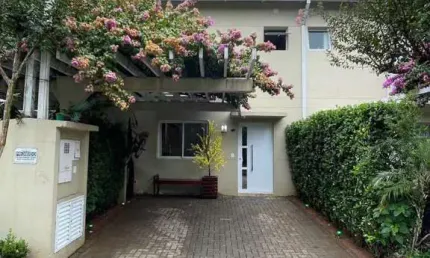 Casa em Condomínio para Venda em Barueri, Jardim Regina Alice, 3 dormitórios, 1 suíte, 3 banheiros, 2 vagas