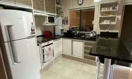 Sobrado para Venda em Sorocaba, Vila Colorau, 2 dormitórios, 2 banheiros, 3 vagas