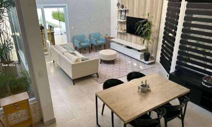 Casa para Venda em Jandira, Jardim do Golf I, 3 dormitórios, 3 suítes, 4 banheiros, 6 vagas
