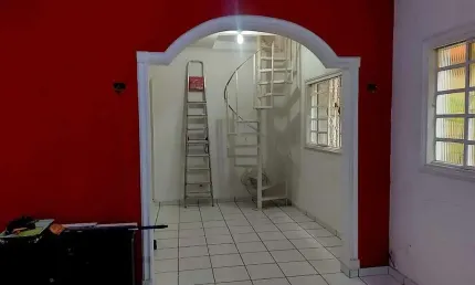 Sobrado para Venda em Jandira, Parque dos Lagos, 3 dormitórios, 2 banheiros, 2 vagas