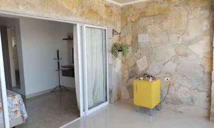 Casa / Sobrado para Venda em Barueri, --, 3 dormitórios, 2 suítes, 4 banheiros, 3 vagas