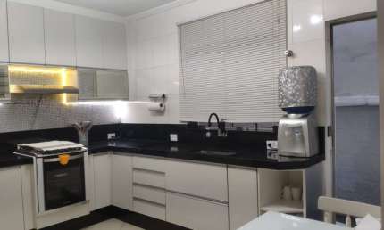 Casa para Venda em Barueri, Jardim do Líbano, 3 dormitórios, 2 suítes, 3 banheiros, 2 vagas