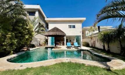 Casa Alto Padrão para Venda em Jandira, Jardim do Golf I, 4 dormitórios, 2 suítes, 4 banheiros, 8 vagas