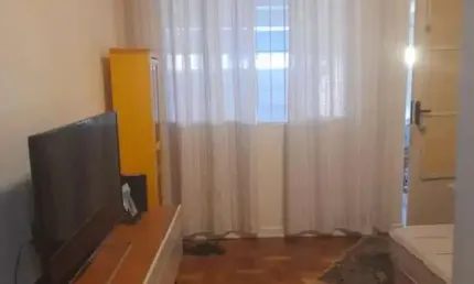 Sobrado para Venda em Barueri, Jardim Tupan, 6 dormitórios, 1 suíte, 6 banheiros, 3 vagas