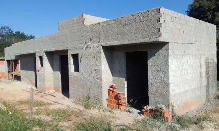 Casa em Condomínio para Venda em Araçoiaba da Serra, --, 3 dormitórios, 1 suíte, 5 banheiros, 2 vagas