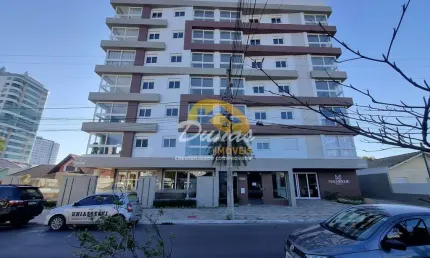 Apartamento mobiliado & decorado no centro de tramandaí
