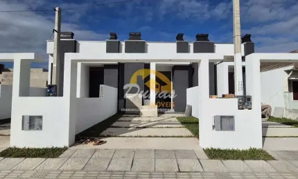 Geminada de alto padrão construtivo em nova tramandaí
