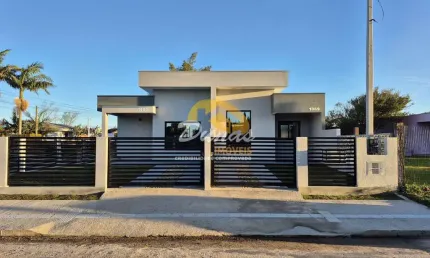 GEMINADA NOVA DE ALTO PADRÃO CONSTRUTIVO EM NOVA TRAMANDAÍ