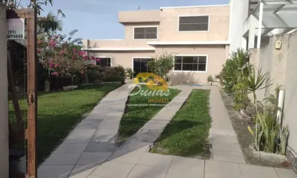 BELÍSSIMO SOBRADO À VENDA NO BAIRRO ZONA NOVA DE TRAMANDAÍ