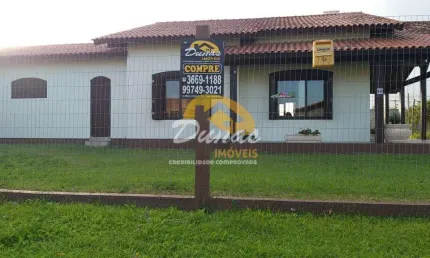 Casa com 3 quartos à venda na Zona Nova, Tramandaí 