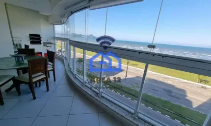 Apartamento à venda no bairro Aruan - 3 Dormitórios, sendo 1 suíte, Sala, Banheiro, Cozinha, 2 vaga