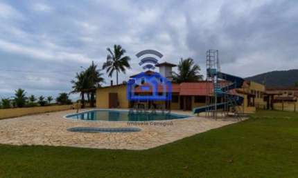 Pousada Pé na Areia à venda no bairro Capricórnio com 12 suítes, piscinas, varanda - próximo da pra