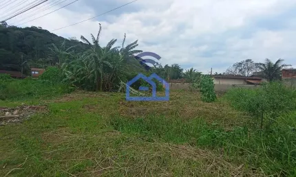 Terreno plano com 360m² à venda em ótima localização no  Capricórnio III na cidade de Caraguatatuba