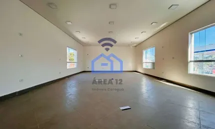 Ponto comercial amplo para locação no Centro de Caraguatatuba, SP - Muito bem localizado, com mais