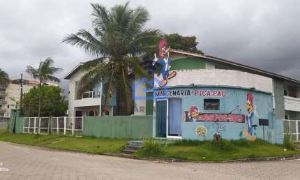 Área comercial frente-mar à venda no bairro do Massaguaçu em Caraguatatuba, SP - Quarteirão inteiro