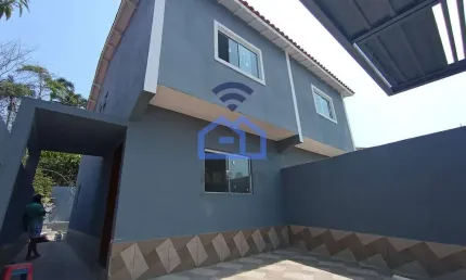 Sobrado à venda no bairro do Morro Do Algodão em Caraguatatuba, SP  - 108m², Próximo ao Hotel Ilha