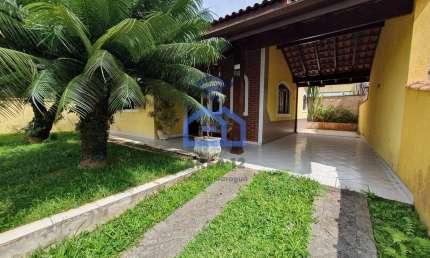 Casa à venda no bairro do Massaguaçu em Caraguatatuba, SP - com 2 dormitórios, sendo 1 suíte, área