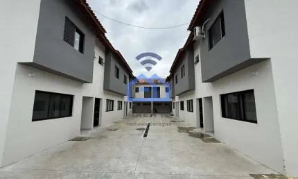 Sobrado à venda no bairro cidade jardim em caraguatatuba, sp - conforto e praticidade no seu novo l