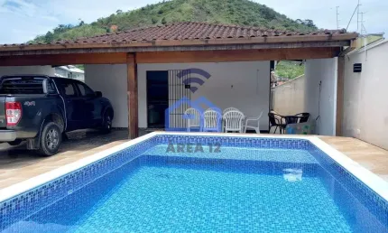 Casa com piscina à venda no bairro da martim de sá em caraguatatuba, sp - venha se encantar pelo se